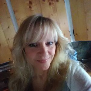 Meet your Posher, Renee